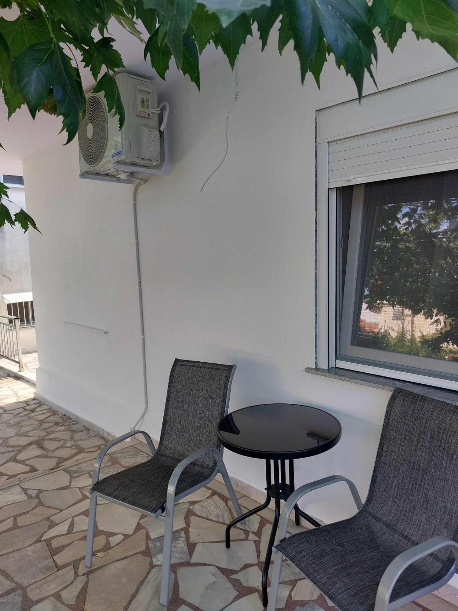 Studio Με Όλες Τις Ανέσεις Vétrina Exterior foto